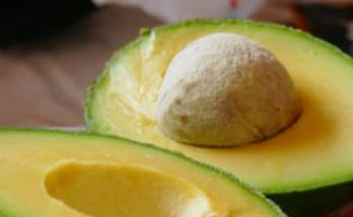 Как проверить спелость авокадо