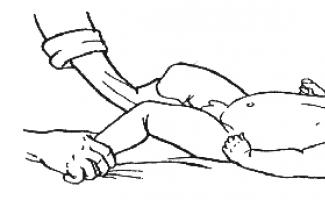 Правильный массаж для ребенка в первые три месяца жизни