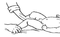 Proper massage for a baby in the first three months of life