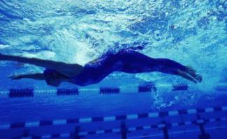 Osnovni plavalni slogi Kateri plavalni slog je najtežji