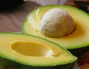 How to check the ripeness of an avocado